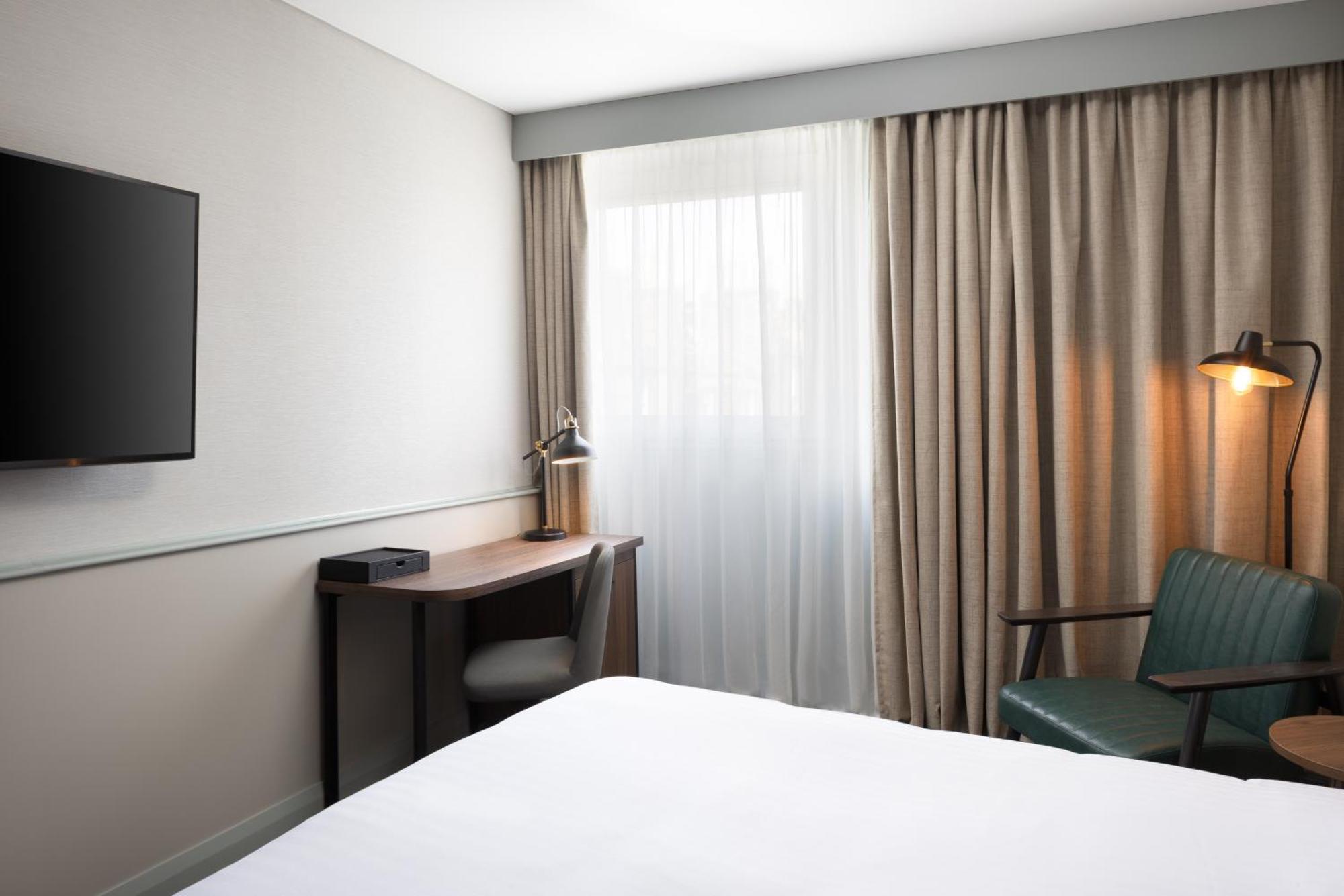 Four Points By Sheraton EDI Exteriér fotografie