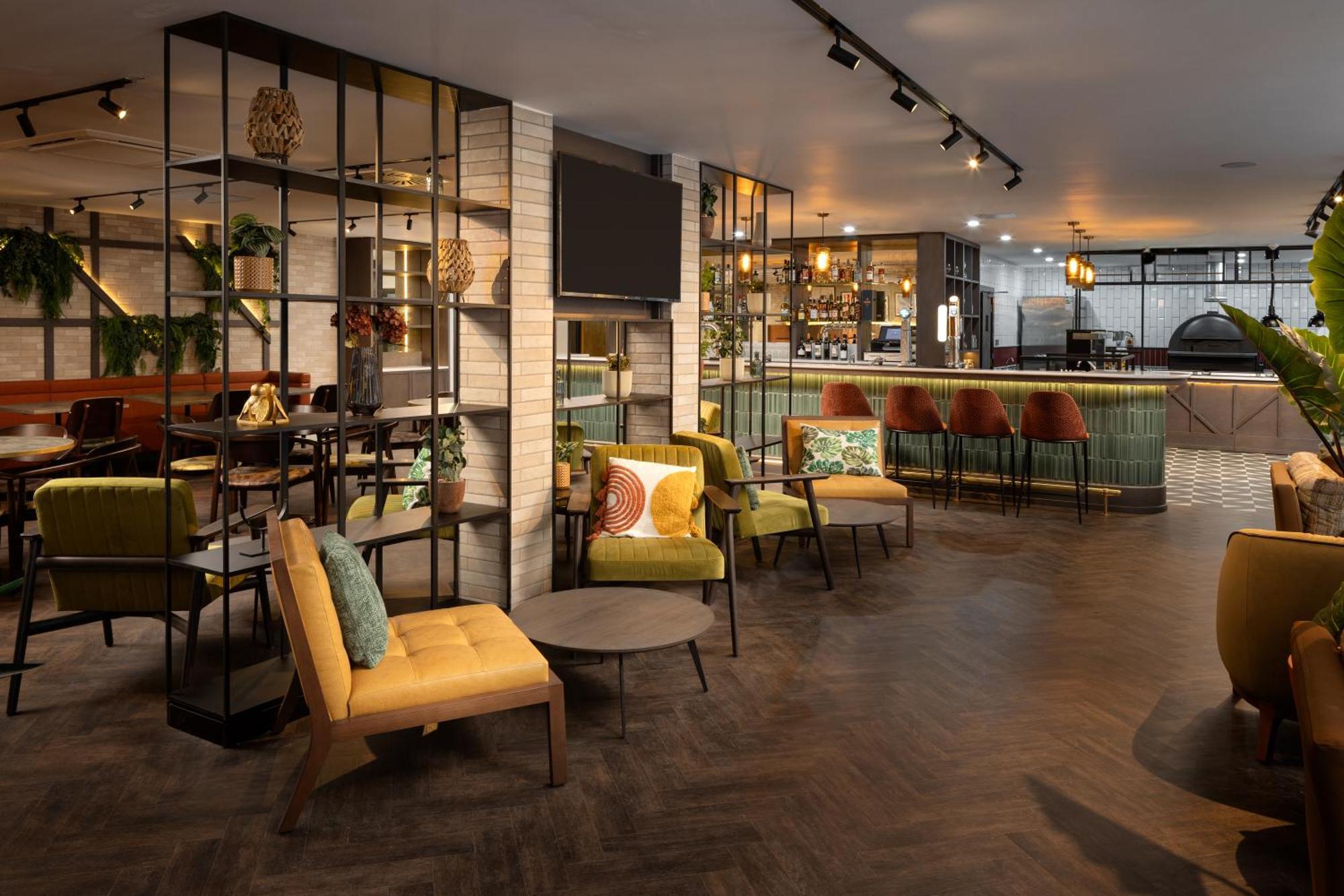Four Points By Sheraton EDI Exteriér fotografie